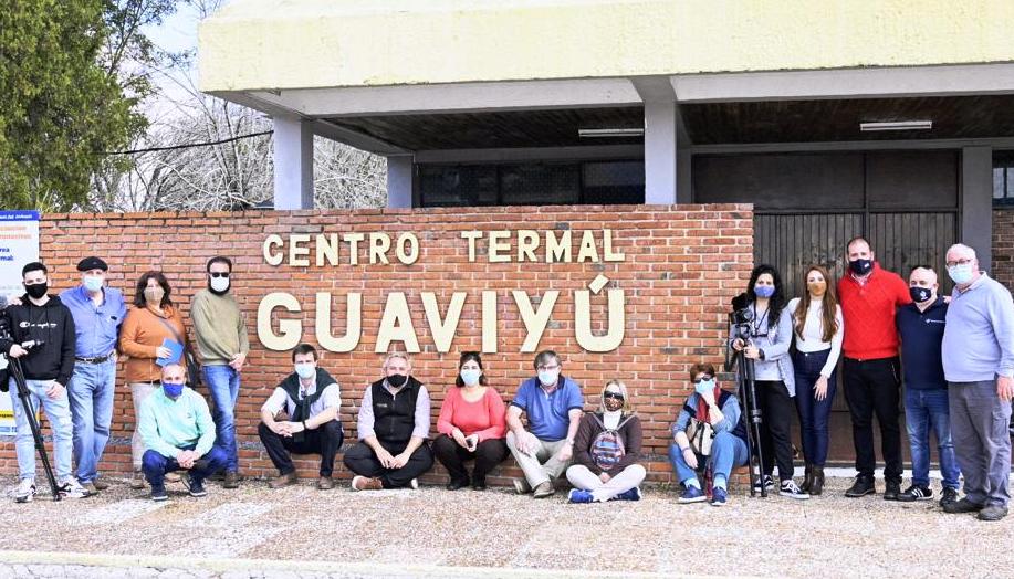 TGuaviyu grupo del fam press